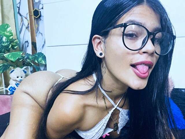 RASHELDEROSA1 free sexy photo