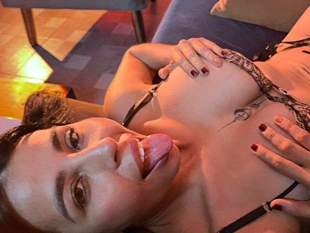 KATALEYAVIL free hard sexy photo