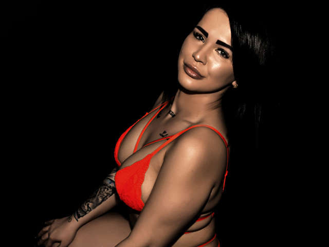 SAVAGESYA free sexy photo
