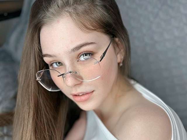 MANY free sexy photo