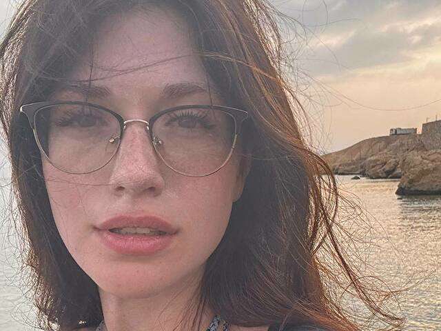 ANYALEYSLY free sexy photo