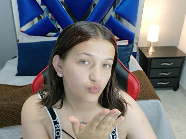 ZOEMARINE free sexy photo