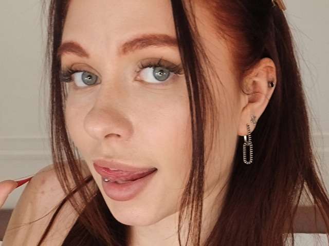 LIZZYBEX1 free sexy photo