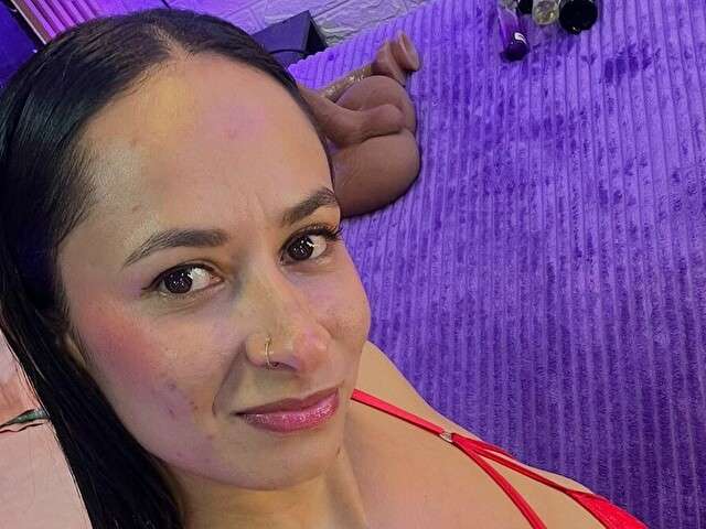ALISSOMANING free sexy photo