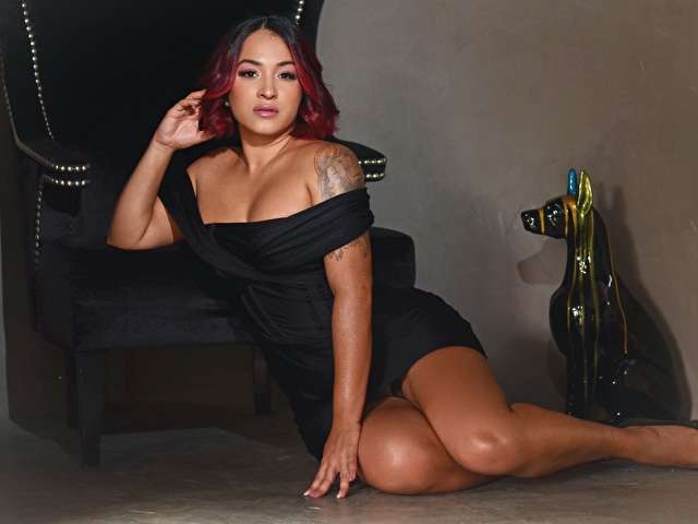 VALERYMONROY free sexy photo