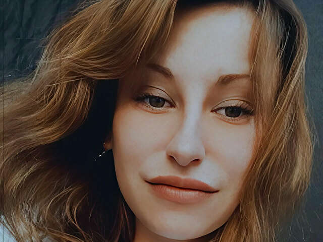 JULIAXW free sexy photo