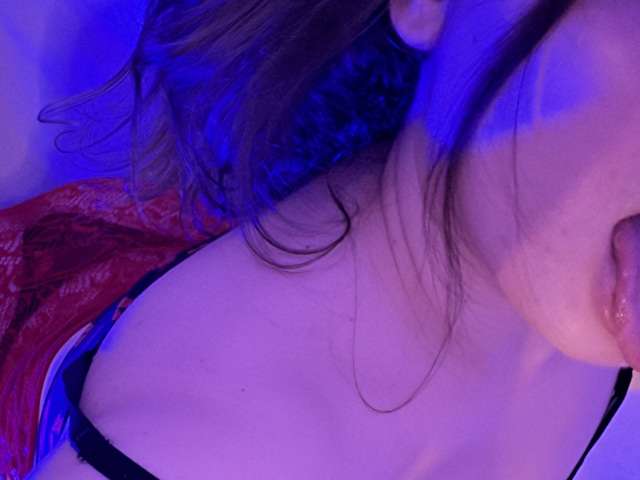 MIALIA free sexy photo