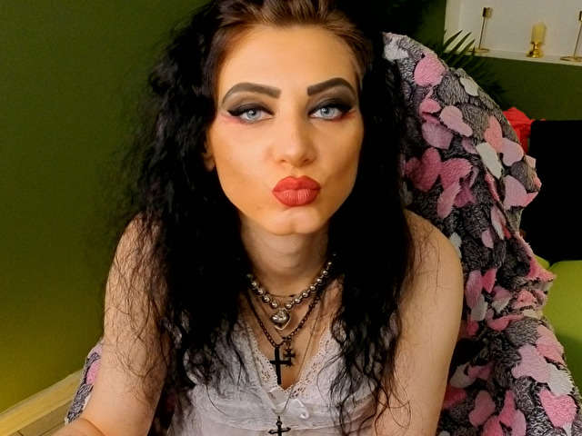 OPHYRIX1 free sexy photo