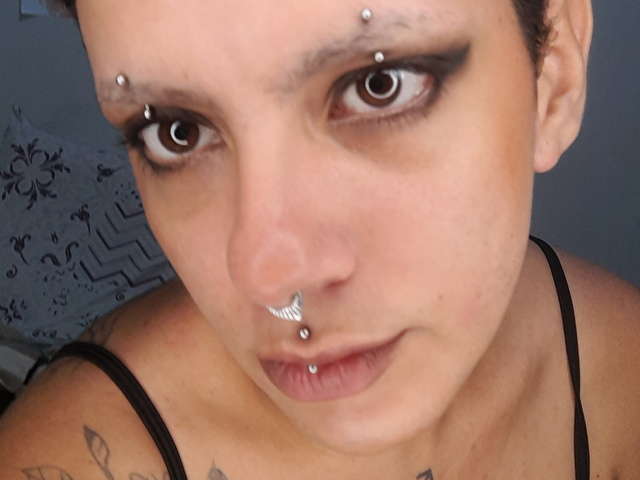 DOMMIN free sexy photo
