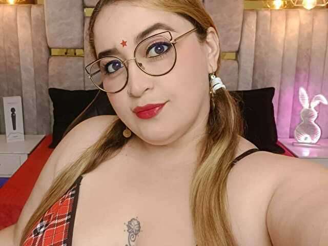 NATASHABLOND free sexy photo