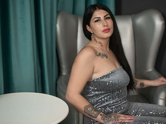 CELYNESKYE1 free sexy photo