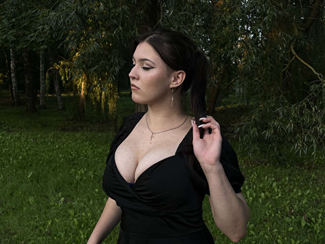 CRYSTALFLAME free sexy photo