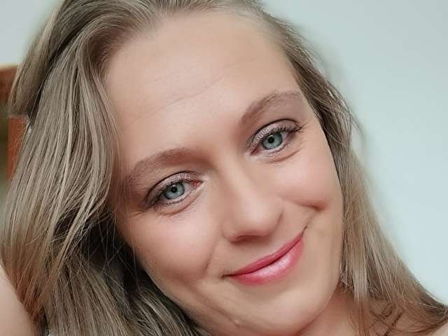 MARILOU2 free sexy photo