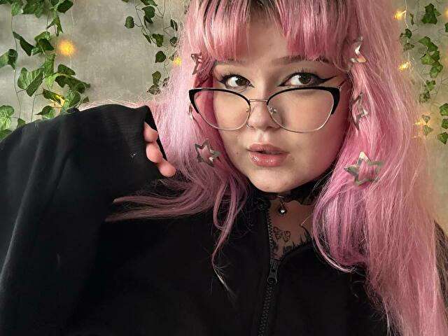 CANDYM1LKY free sexy photo
