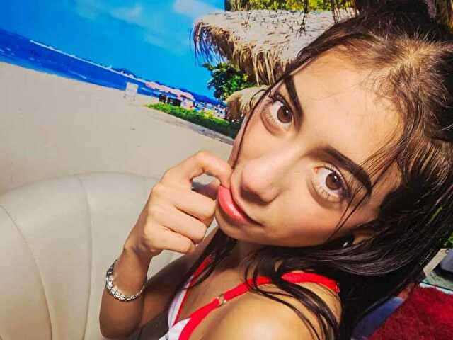 DANIELALOPEZ free sexy photo