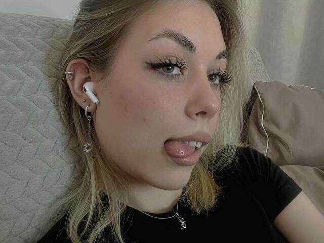 LEILAVANILLA1 free sexy photo