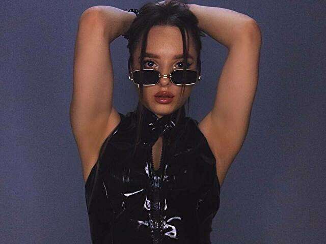 BONBON free sexy photo