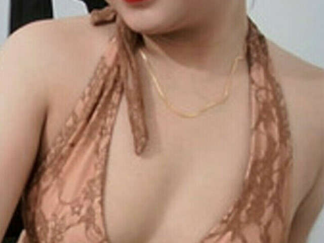 CASIE free sexy photo