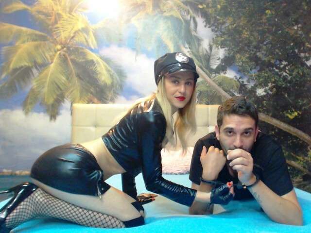 HOTBICOUPLE free hard sexy photo